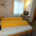 Otel Tschuggen