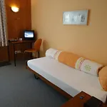 Otel Tschuggen